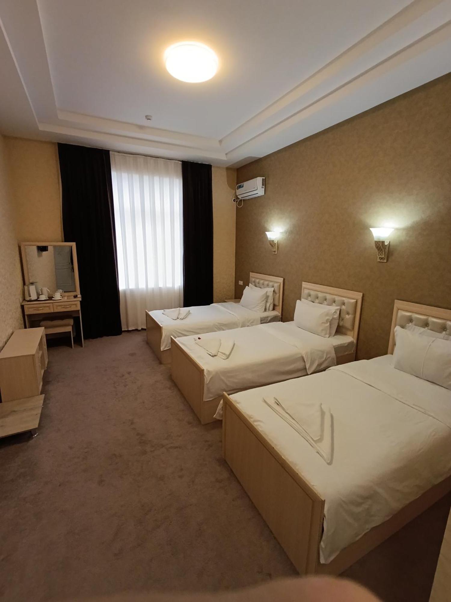 Grand Caravan Tashkent Exterior photo