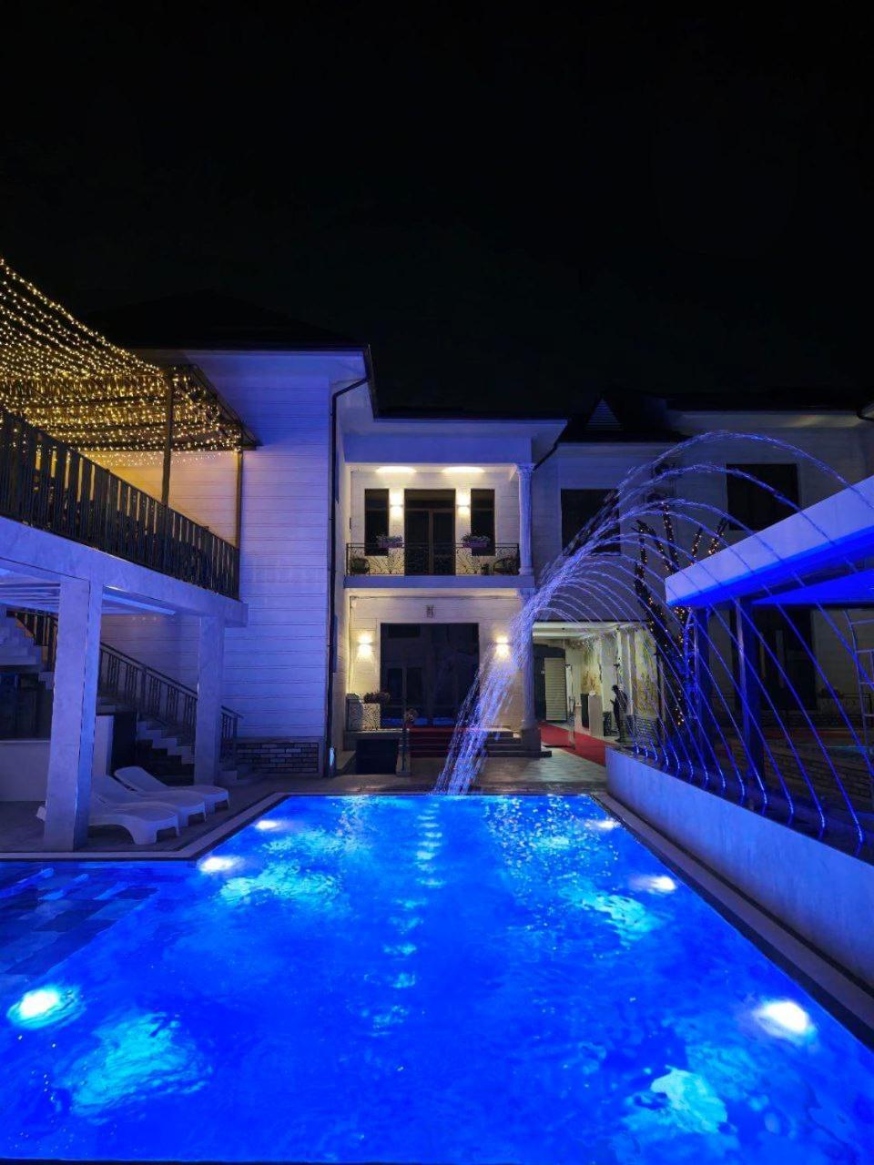 Grand Caravan Tashkent Exterior photo